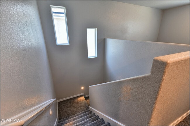Building Photo - 12868 Star Gaze Ave