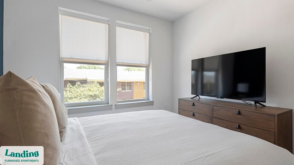 Building Photo - 3706 Goodwin Ave