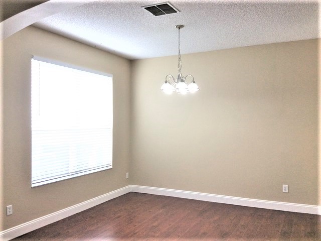 Building Photo - 13521 Waterhouse Way
