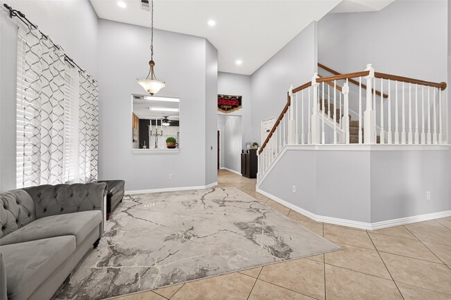 Building Photo - 20135 Golden Mesa Dr