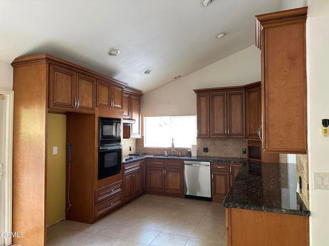 Building Photo - 29116 Hillrise Dr