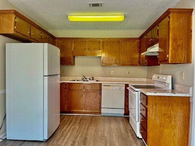 Building Photo - Mathis Drive #304 &amp; 306