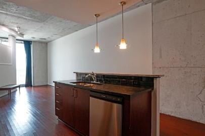 Building Photo - 361 17th St