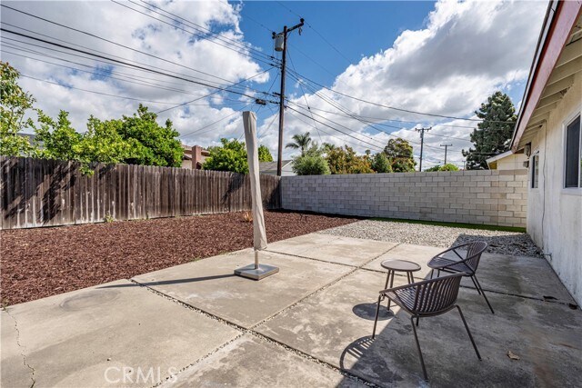 Building Photo - 5681 Mangrum Dr