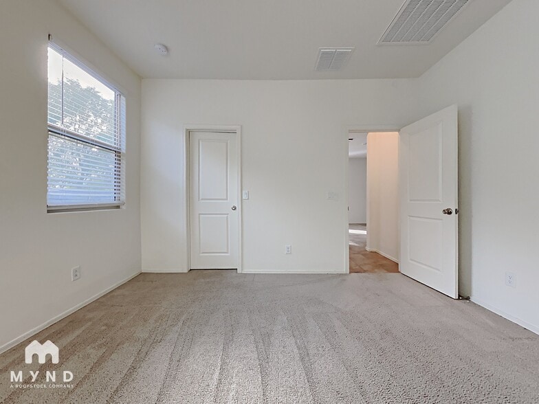 Building Photo - 25541 W Milada Dr