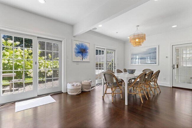 Building Photo - 50 Narrow Ln