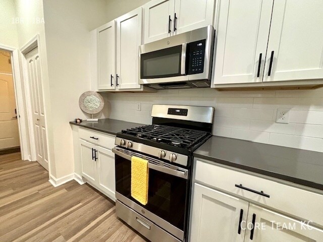 Building Photo - 1413 W 39th St