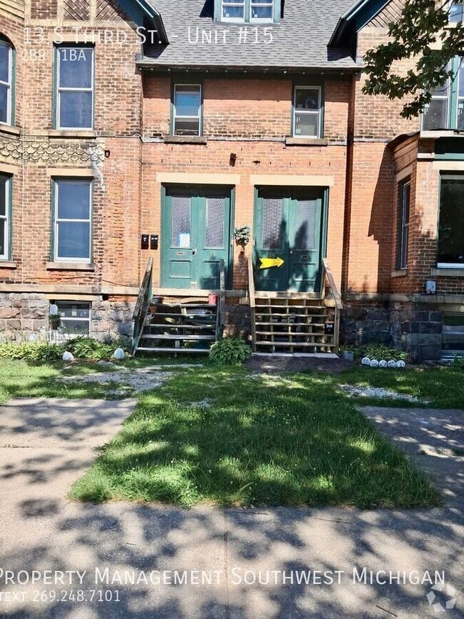 Building Photo - 13 S Third St.-Unit #15