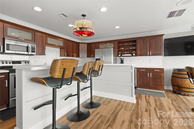 Building Photo - 4721 Morehead Rd