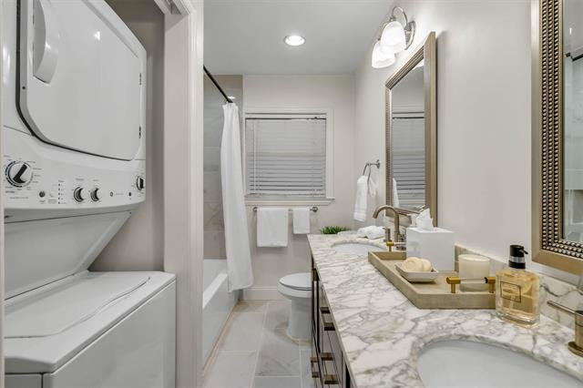 Building Photo - 6514 Kenwell St