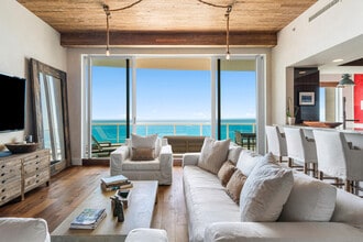 Building Photo - 2700 N Ocean Dr