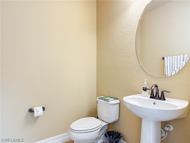 Building Photo - 9250 Veneto Pl