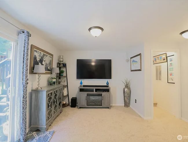Building Photo - 3BD 2.5 BA in Monroe