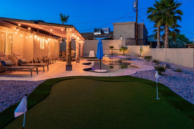 Building Photo - 3280 Rocking Horse Dr