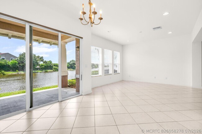 Building Photo - 669 Pacific Grove Dr