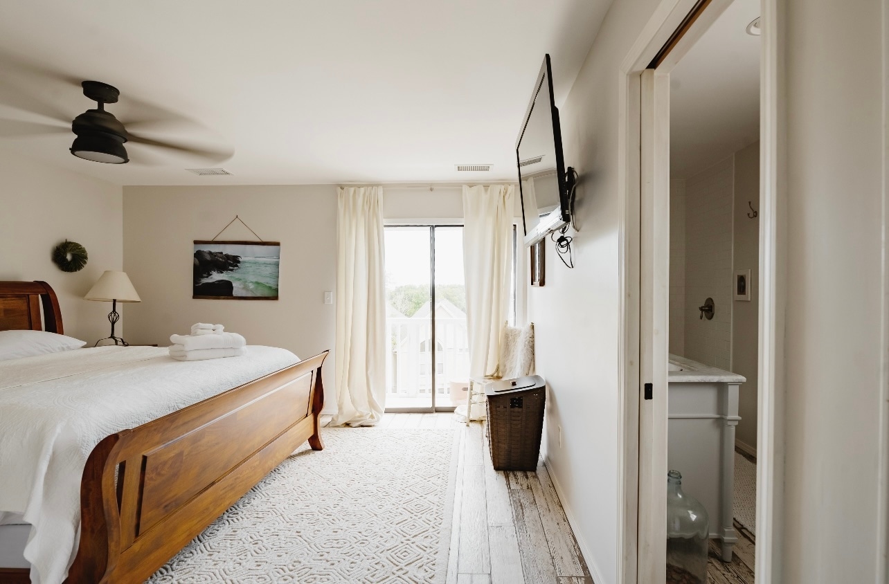 Building Photo - 322 Summit Dr