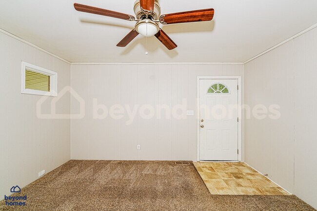 Building Photo - Cozy Comfort Meets Classic Charm in Killough Springs!