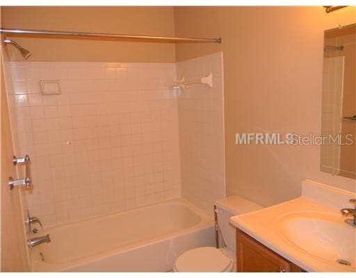 Building Photo - 214 Lake Parsons Green