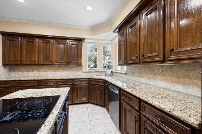Building Photo - 12119 Auburn Hills Dr