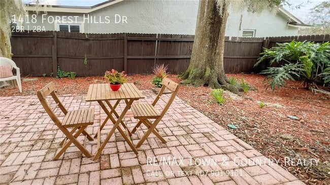 Building Photo - 1418 Forest Hills Dr