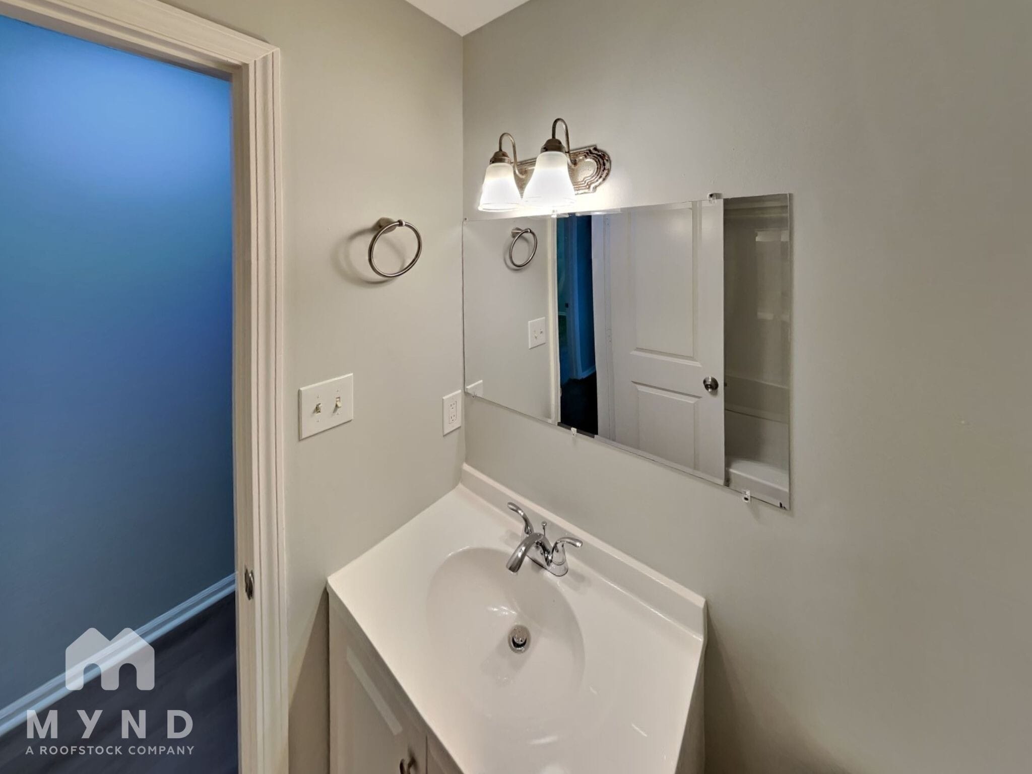 Building Photo - 139 Edgeway Rd