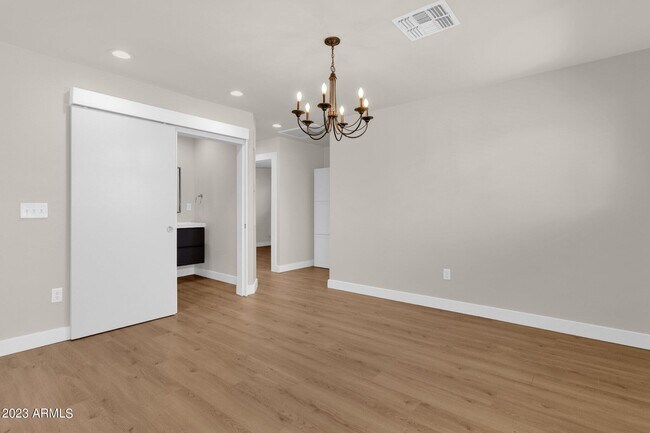 Building Photo - 7408 E Beatrice St