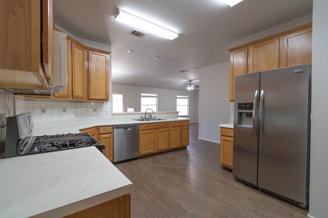 Building Photo - 2078 Buckley Ln