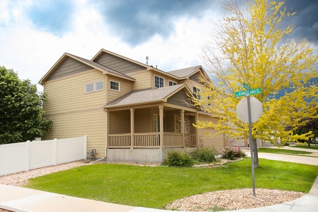 Building Photo - 3 Bedroom, 2.5 Bath - 2 Story Home in Loveland with New Carpet 2026