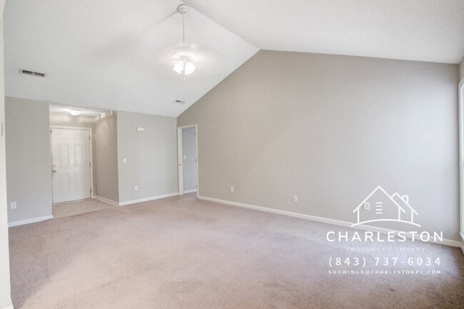 Building Photo - 1860 Piper Dr