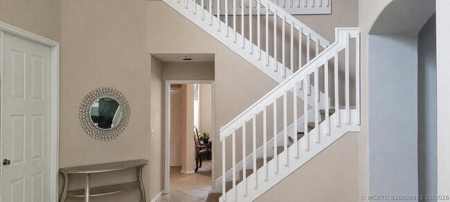 Building Photo - 3945 Torres Cir
