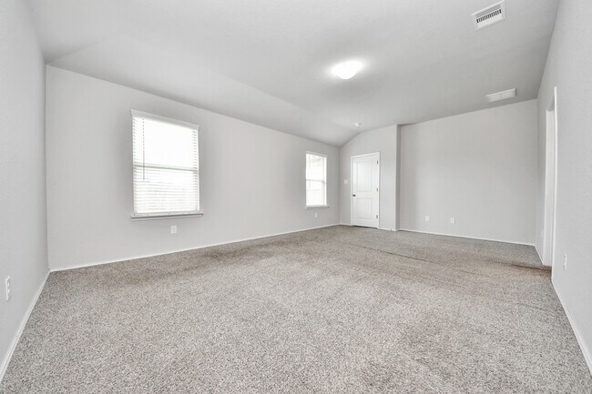 Building Photo - 8302 Rose Petals Ln