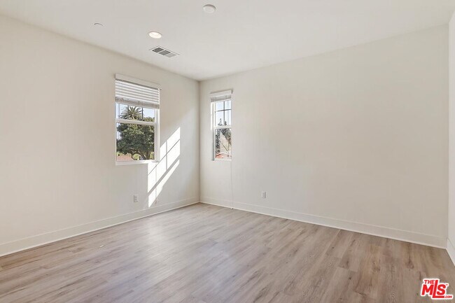Building Photo - 11611 Cantara Dr
