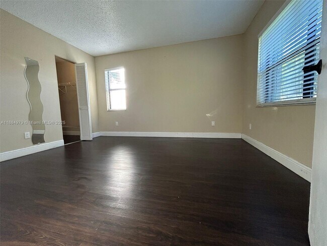 Building Photo - 10325 NW 11th St