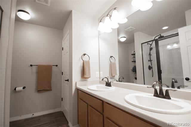 Building Photo - 4767 Memphis St