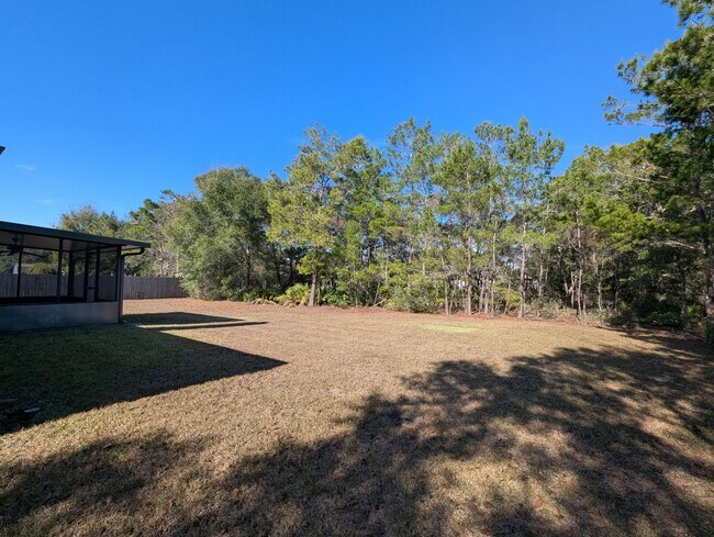 Building Photo - 6686 Bryant Rd