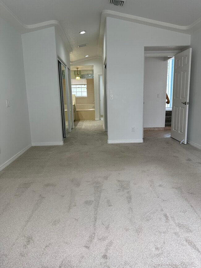 Building Photo - 14481 SW 146th Pl