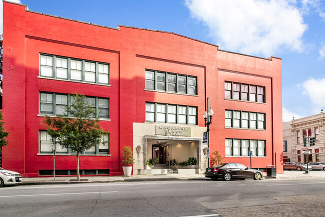 Exterior - 760 Magazine St