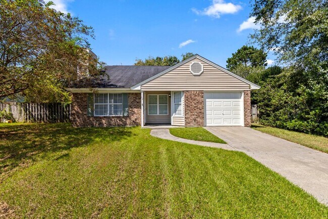 Building Photo - 52 Woodcock Dr