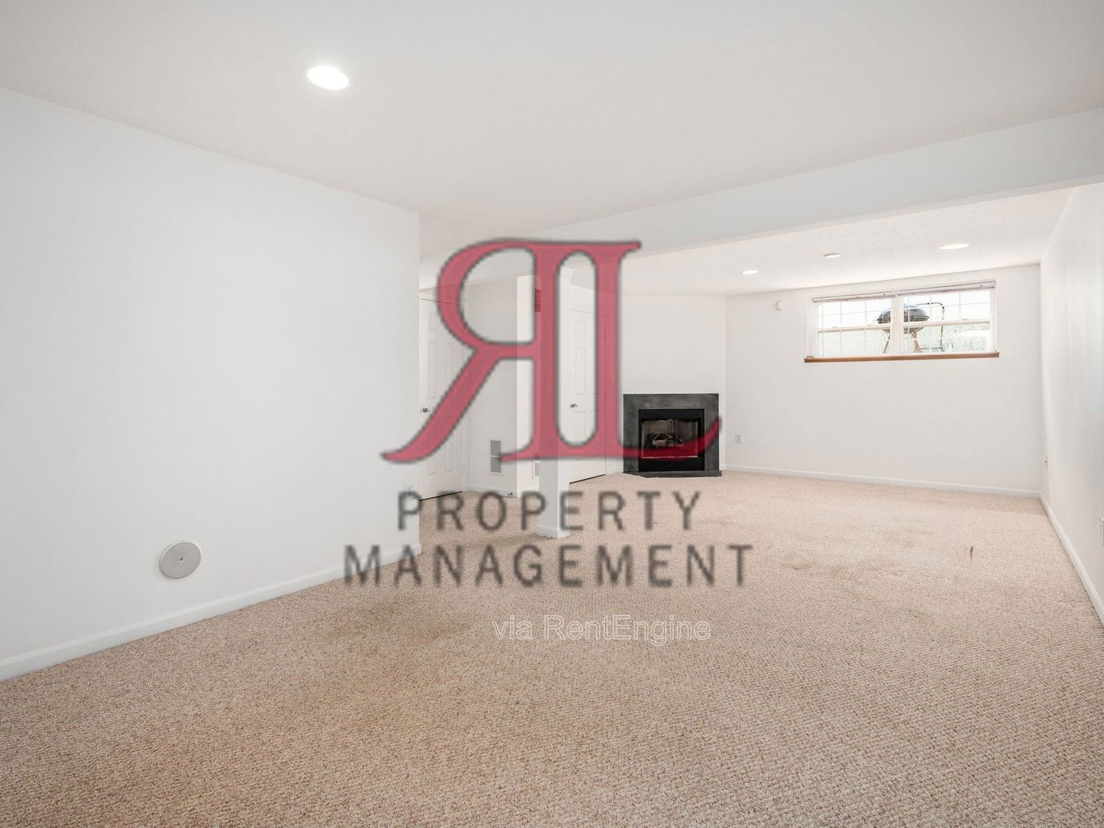 Building Photo - 8199 Deering Oaks Dr