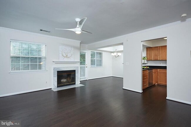 Primary Photo - 5700 Chapman Mill Dr