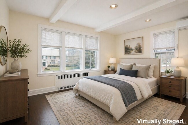 Building Photo - 50 Greenacres Ave