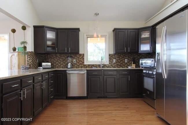 Building Photo - 524 Eyak Dr