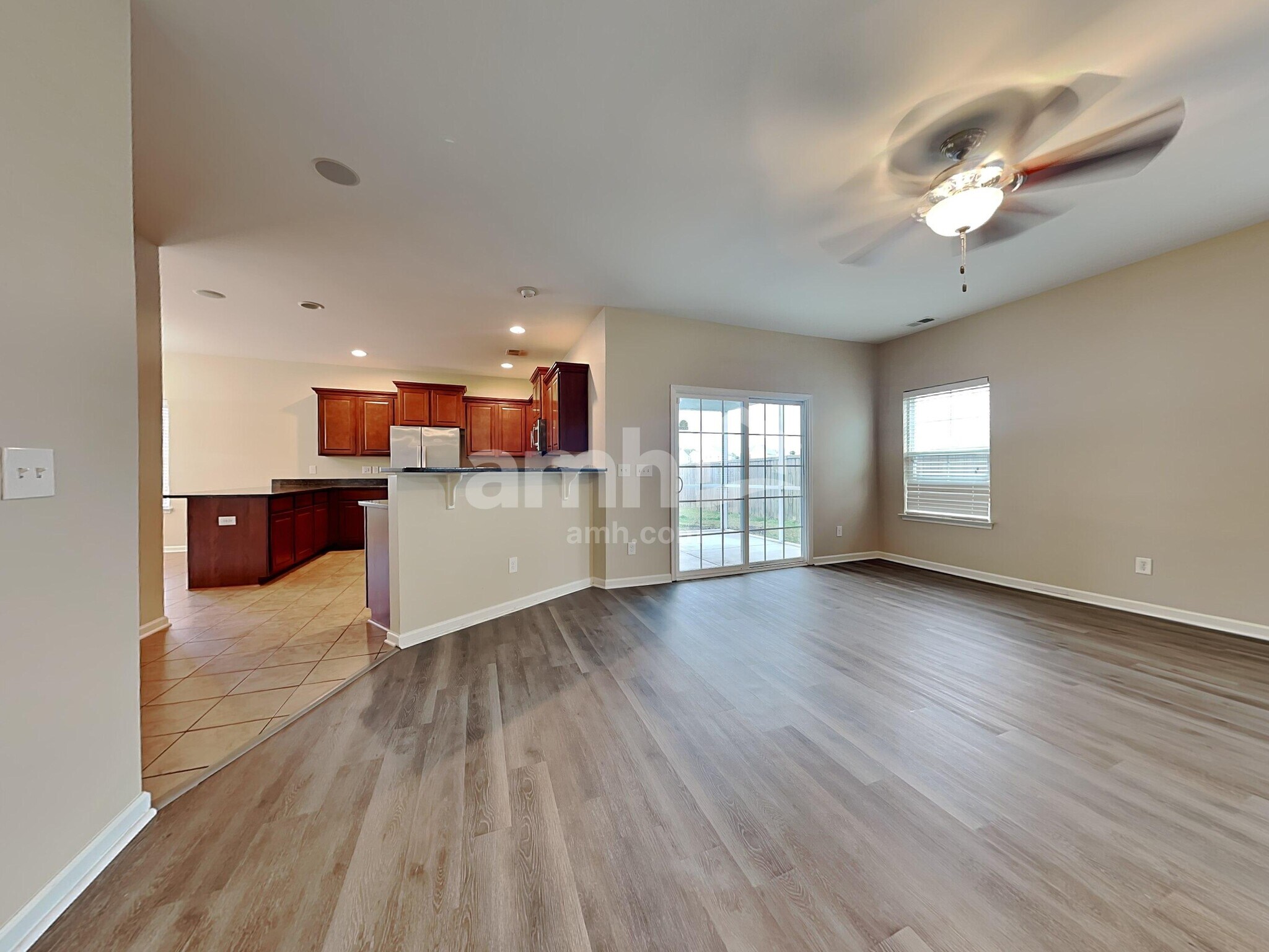 Building Photo - 183 Charlesfort Way