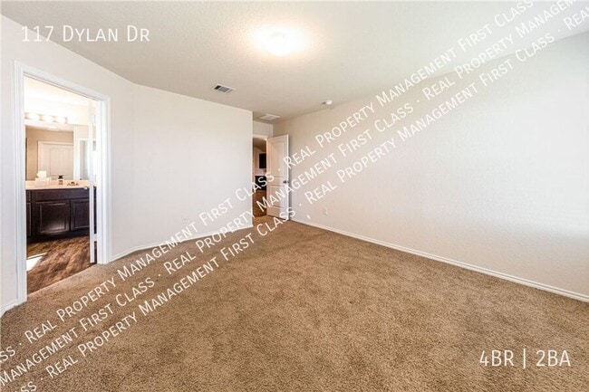 Building Photo - 117 Dylan Dr