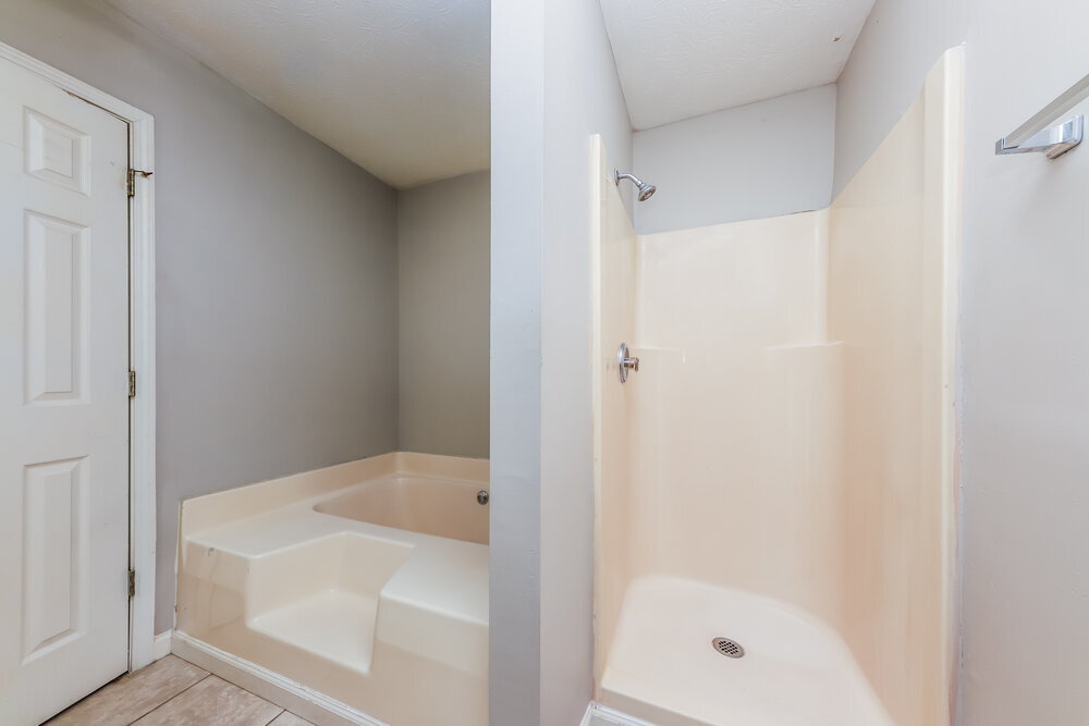 Building Photo - 350 Anna Ave