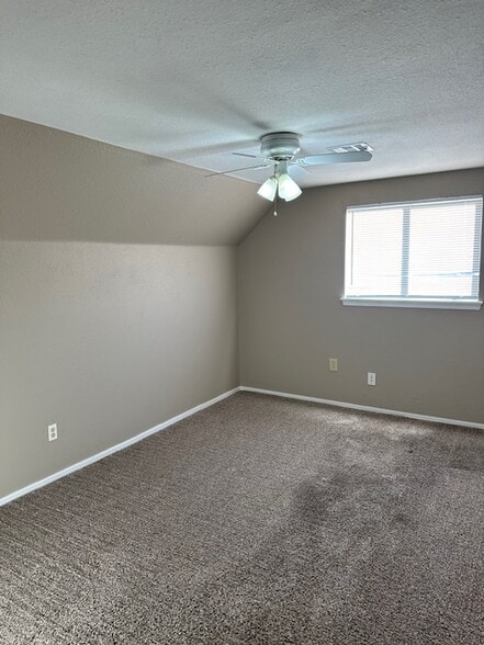 Building Photo - 601 NW 19th St