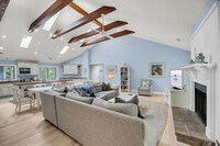 Building Photo - 2770 Old Forest Dr