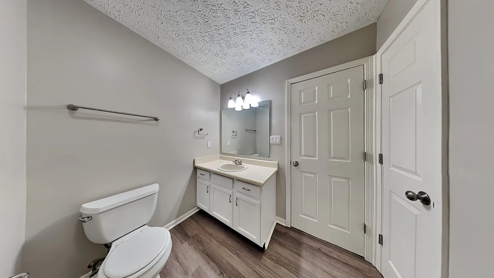 Building Photo - 4427 Nighthawk Ct