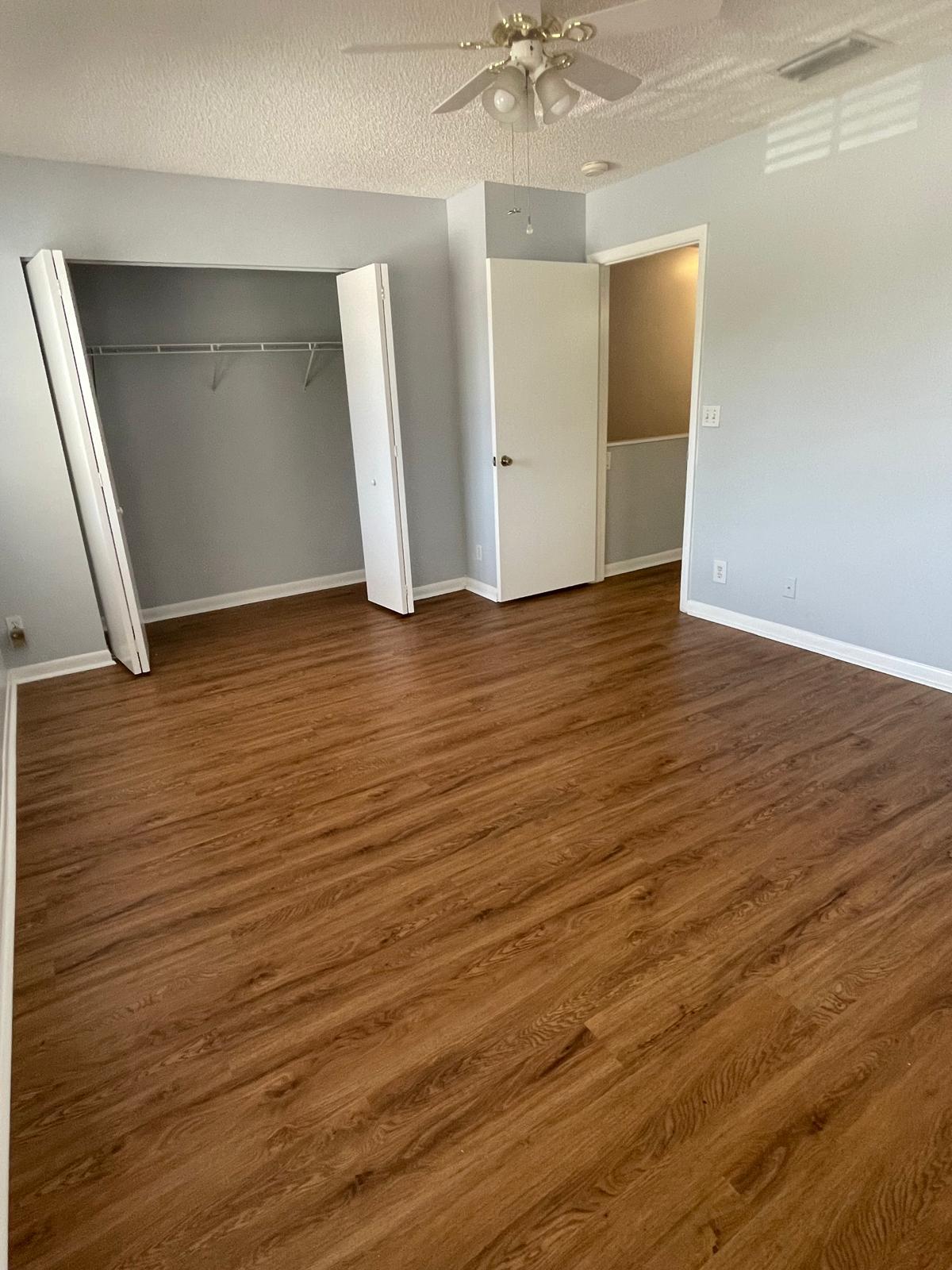 Building Photo - 9766 Kamena Cir