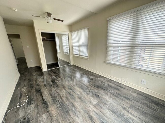 Building Photo - 8725 Dalton Ave